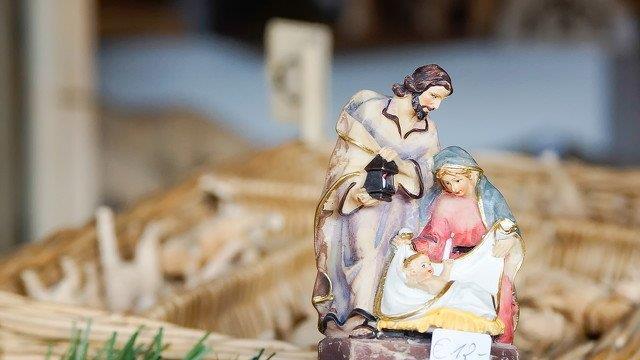 Adventmarkt am Mirabellplatz