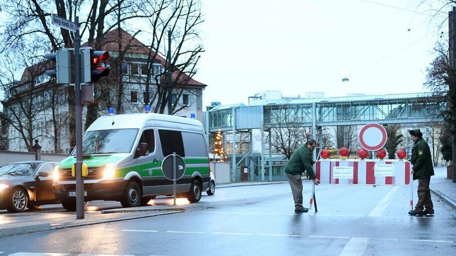 Massenevakuierung in Augsburg: Erste Bilder