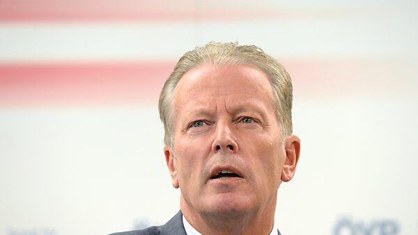 Mitterlehner setzt auf europäische Lösung