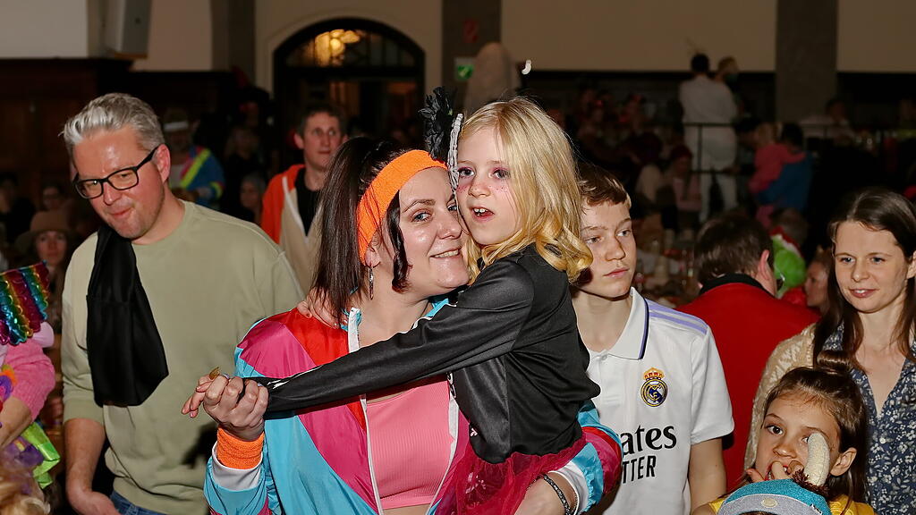 20250126_fmt_kinderfasching_m\u00fclln_KJ026.JPG