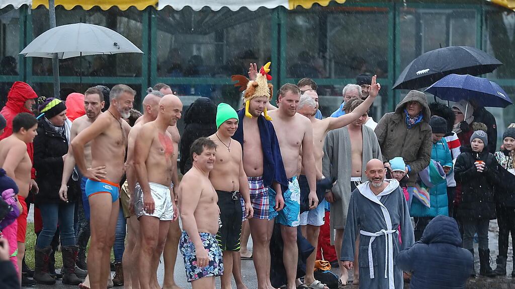 Silvesterschwimmen in Seeham