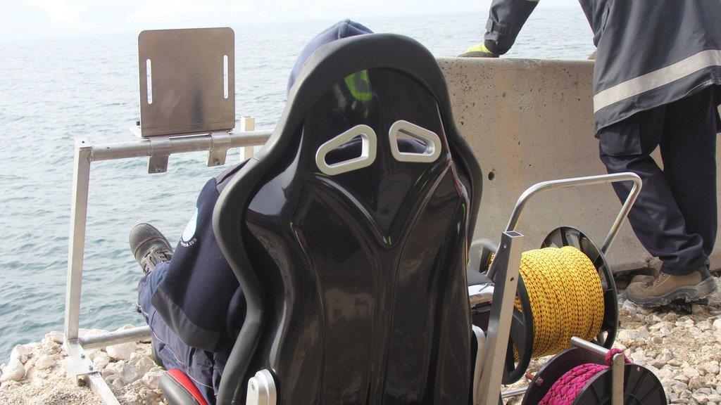 Suchaktion im Attersee