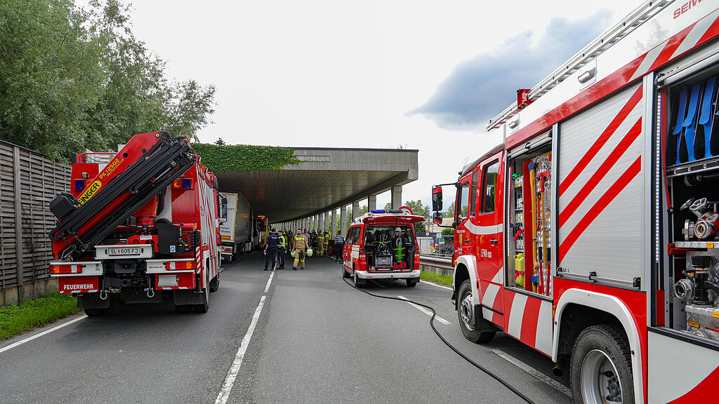 Schwerer Lkw-Unfall in Bergheim