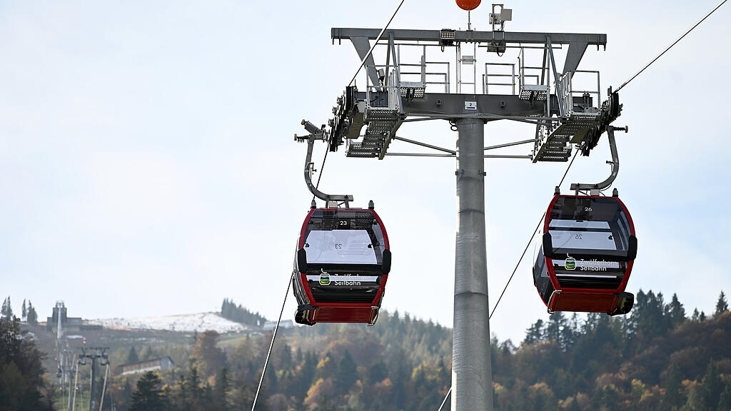 Zwölferhorn-Seilbahn