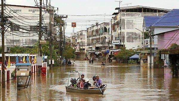 Ein Drittel Thailands unter Wasser
