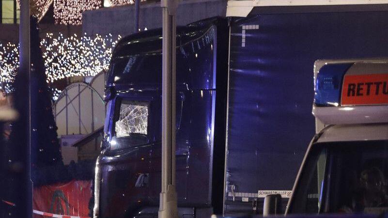 Lkw rast in Berlin in Weihnachtsmarkt: Mehrere Tote