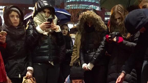 Terror in Paris: Schock und Trauer auf der ganzen Welt
