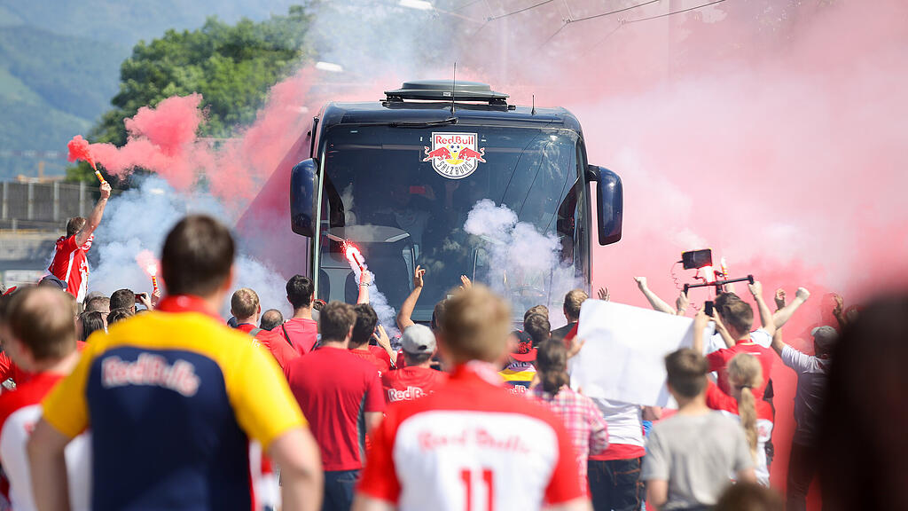 Red Bull Salzburg, SKN St. Pölten