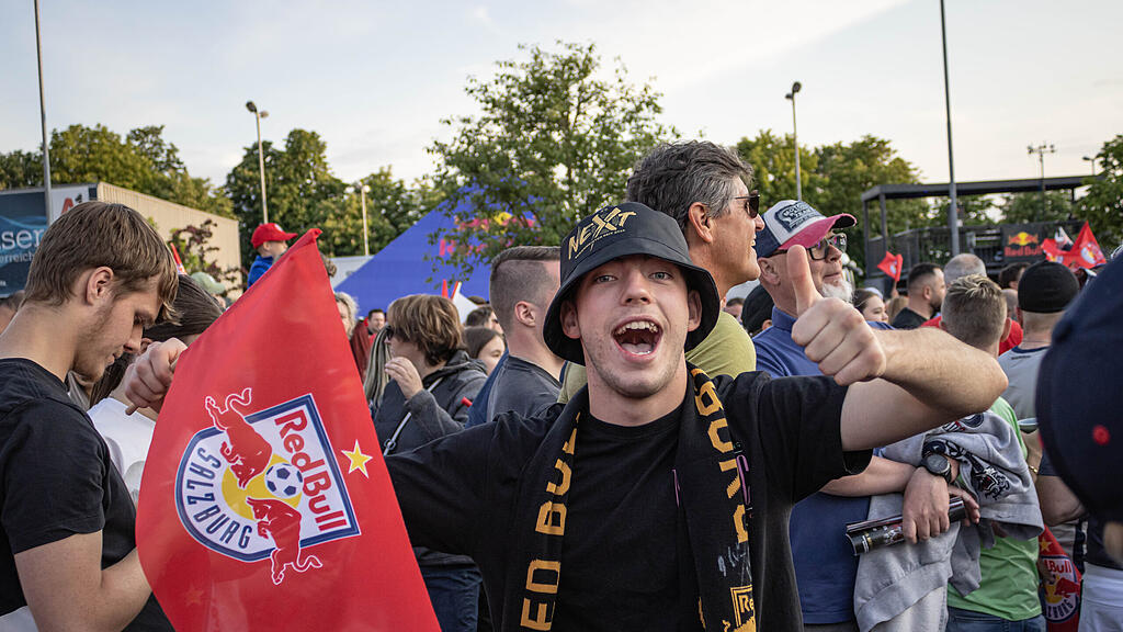 Die gro\u00dfe Meisterparty des FC RedBull Salzburg