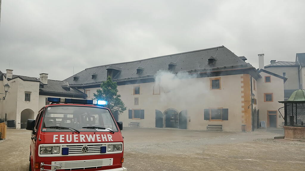 Feuerwehr-\u00dcbung auf der Festung, I