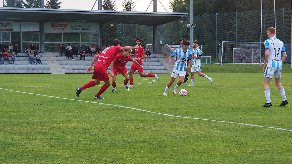 Regionalliga West: Seekirchen gegen Bischofshofen