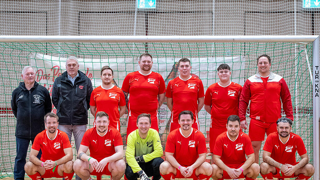 Salzburger Stier: Promi-Teams