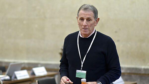 Hochegger erwartet Dauerfeuer der Grasser-Anwälte