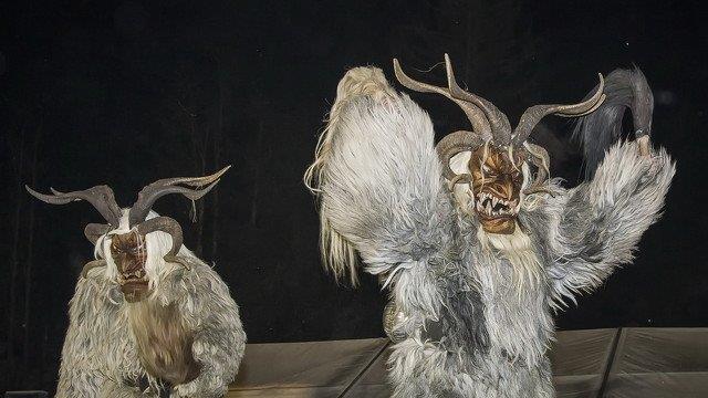 Perchtenlauf in Lungötz