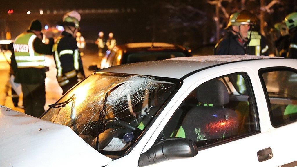 Schwerer Crash auf B306