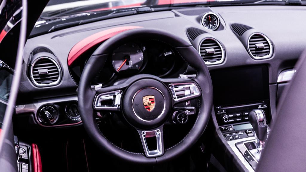 Automesse, I