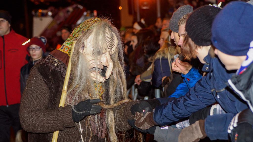 Gnigler Perchtenlauf
