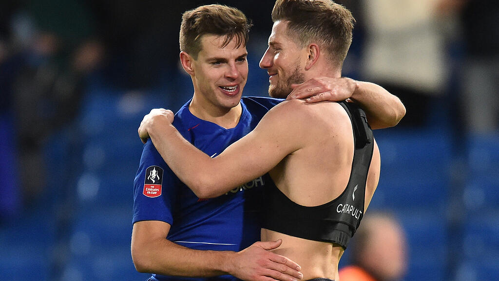 Sam Hutchinson
