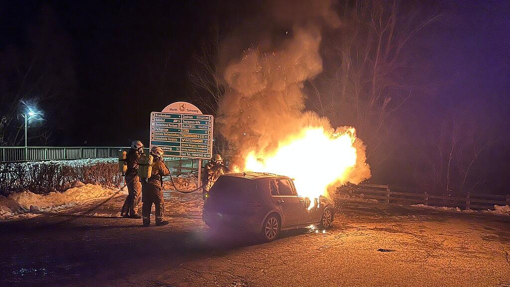 Pkw-Brand in Tamsweg
