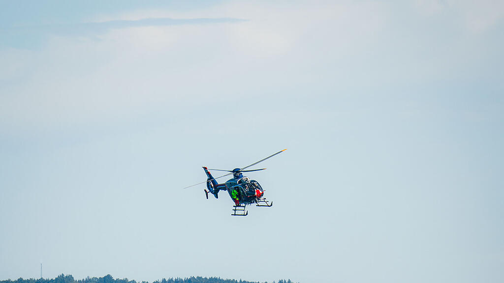 Übungstag der Wasserrettung und Flugpolizei am Obertrumer See