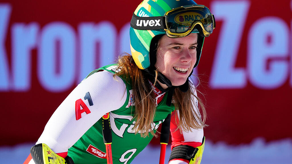 Abfahrt Damen Lienz
