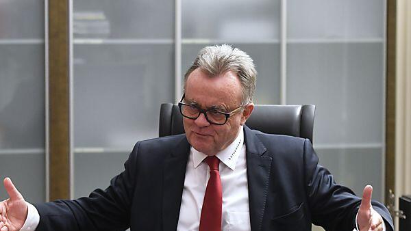 Der burgenländische Arbeitsmarkt sei unter Druck, argumentierte Niessl