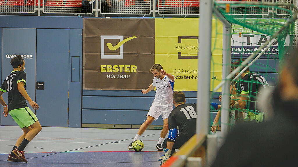 Salzburger Stier, Hallenfu\u00dfball