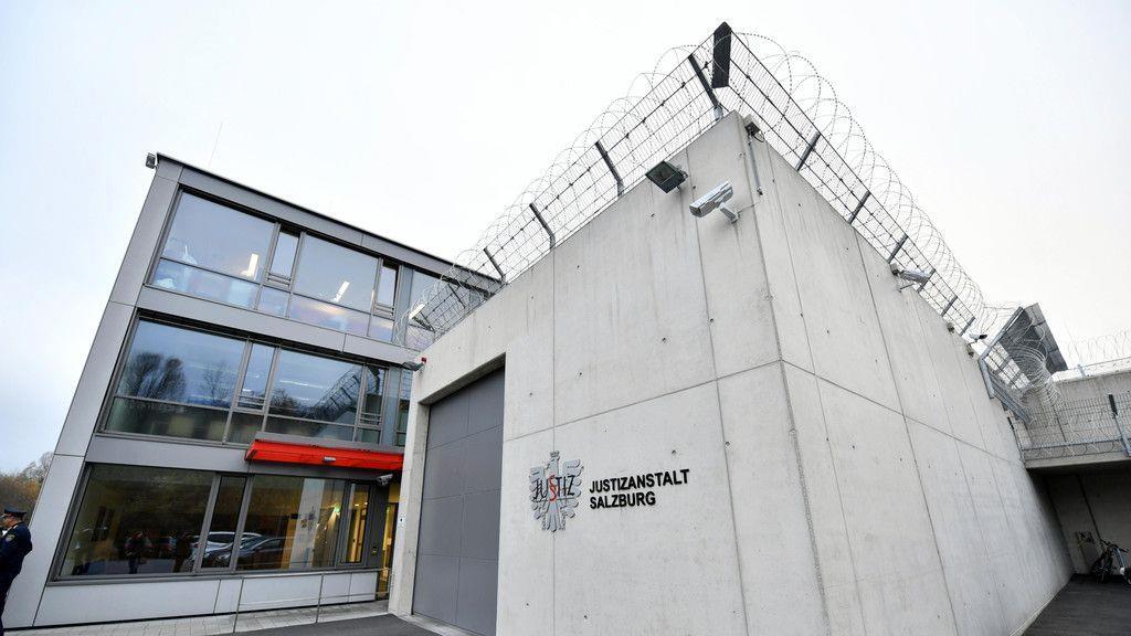 Bundesheer stellt Justizwache gepanzerte Fahrzeuge zur Verfügung: Übergabe in Salzburg