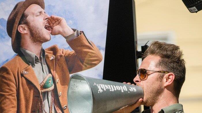 Linzergassenfest 2015 bei Sonnenschein eröffnet