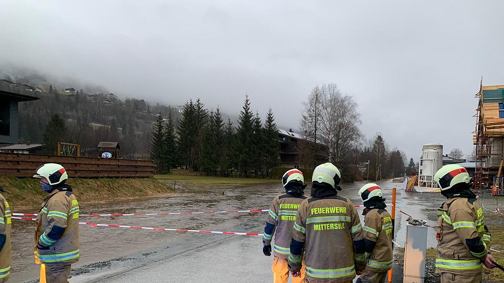Überschwemmung, Starkregen, Mittersill, Feuerwehr,