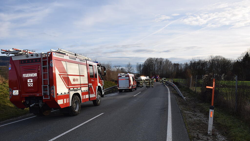 Unfall B156 Göming