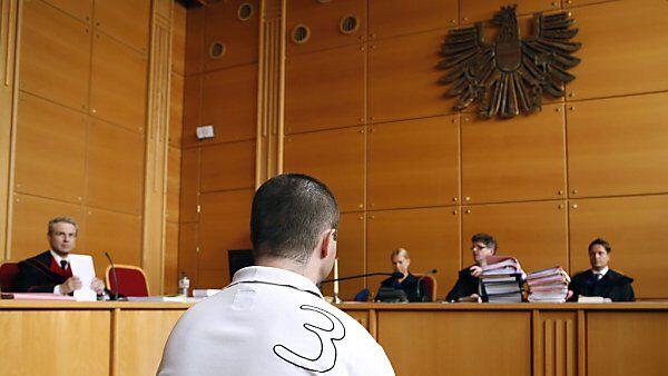 Der Mann muss 20 Jahre ins Gefängnis