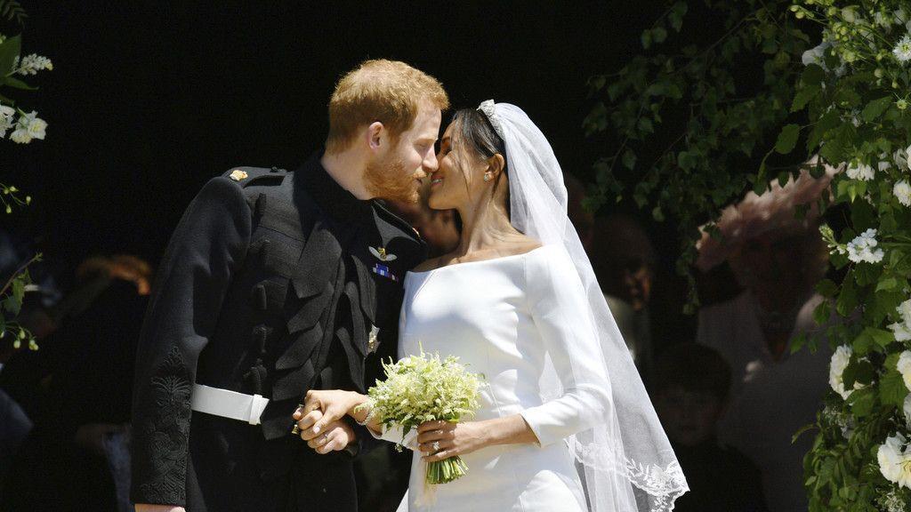 Royale Hochzeit: Der erste Kuss von Harry und Meghan