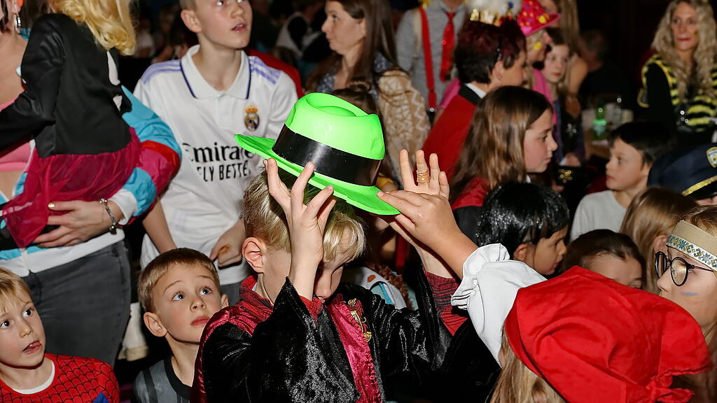 20250126_fmt_kinderfasching_m\u00fclln_KJ025.JPG