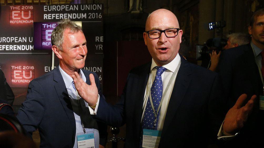Brexit: Katerstimmung und Jubel in Großbritannien