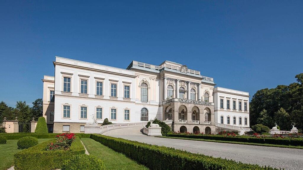 Dieses Jahr bekommt das Casino außen einen Neuanstrich.
