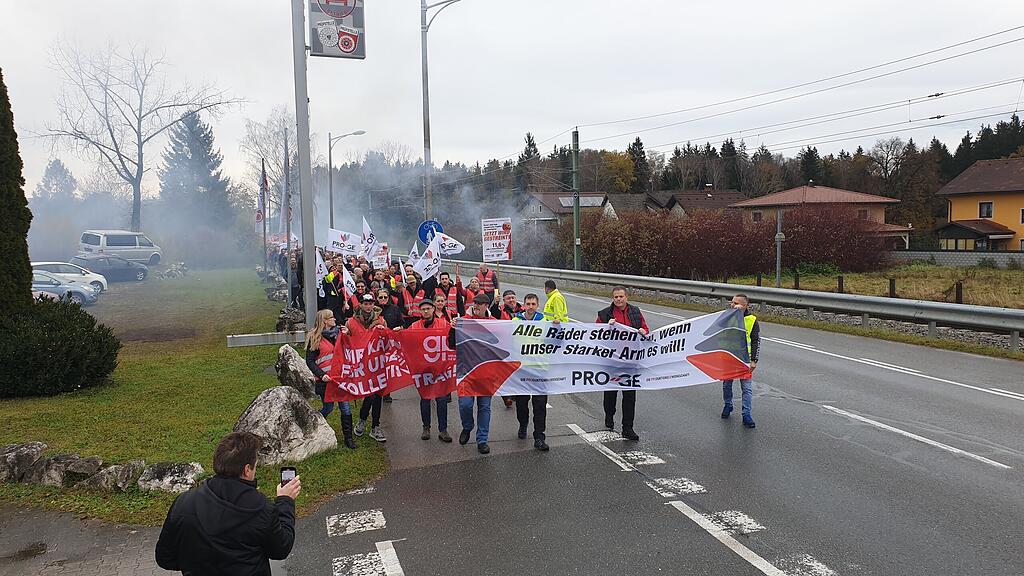 Metaller Streik Salzburg Collini