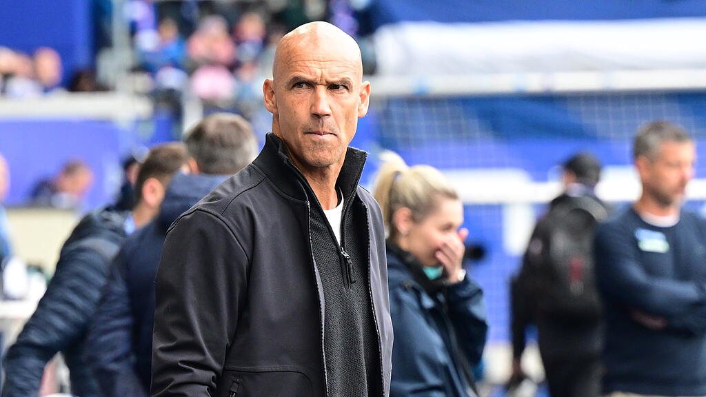 FUSSBALL: ADMIRAL BUNDESLIGA / MEISTERGRUPPE / 9. RUNDE: BLAU-WEISS LINZ - RED BULL SALZBURG