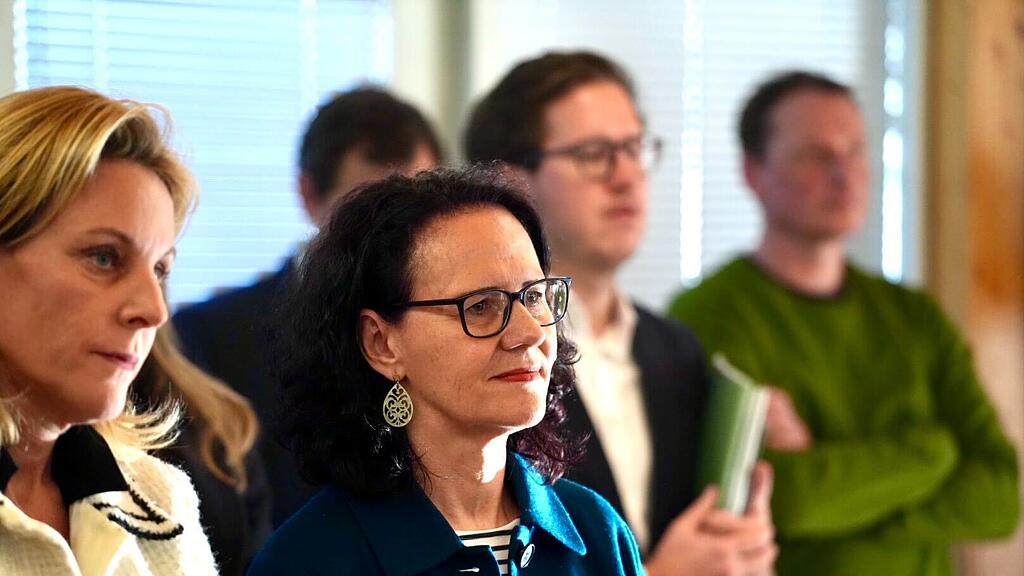 Haslauer tritt ab - Edtstadler folgt nach