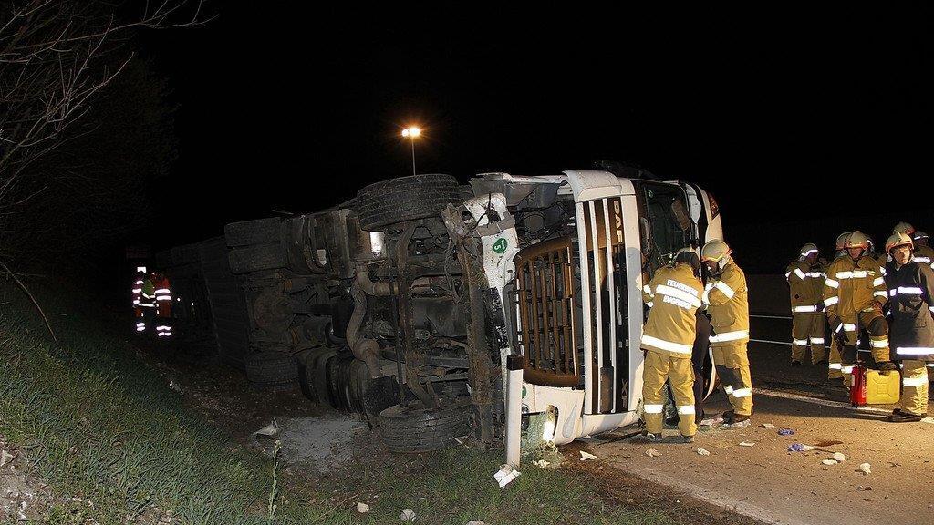 Lkw-Unfall auf A1