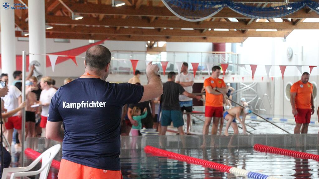 Rettungsschwimmen