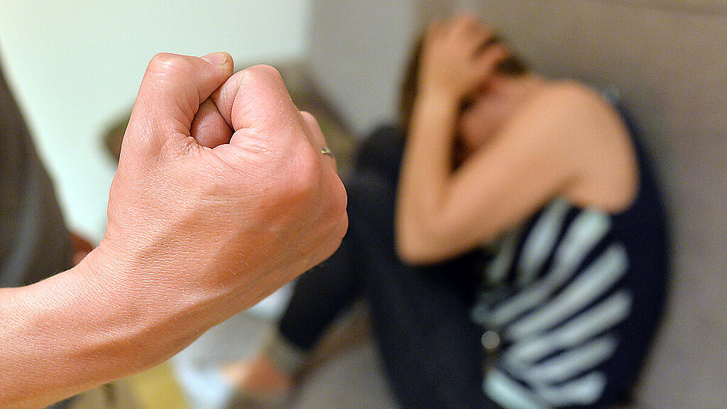 Häusliche Gewalt in Quarantäne spürbar getiegen