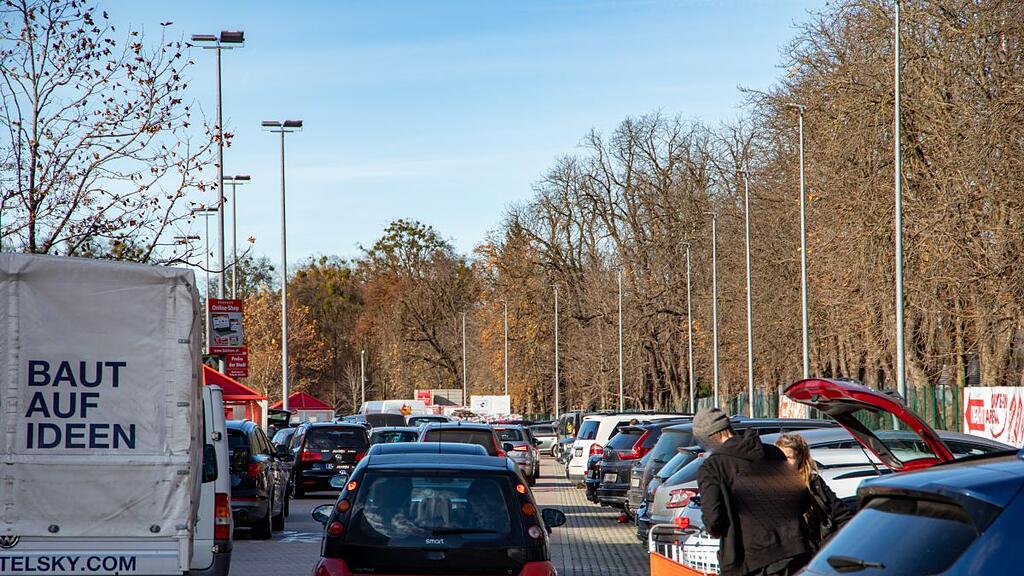 Shopping vor Lockdown, Baumarkt, Bauhaus,