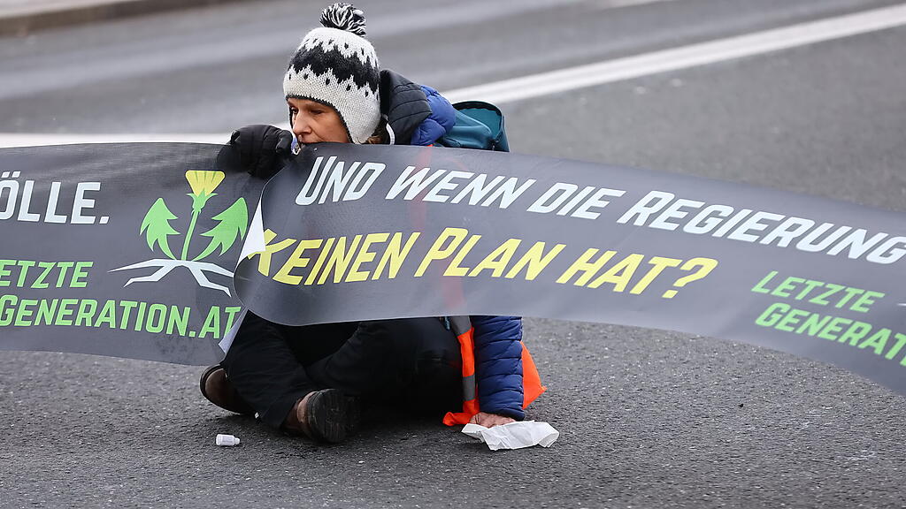 Klimaprotest_Staatsbrücke