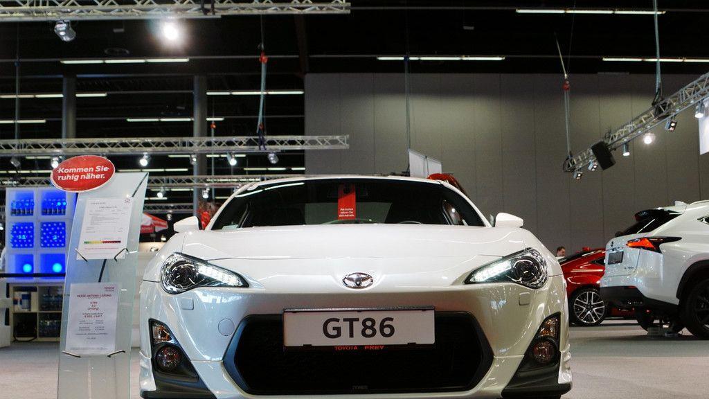 10. Auto Messe Salzburg und dritte Garten im Messzentrum