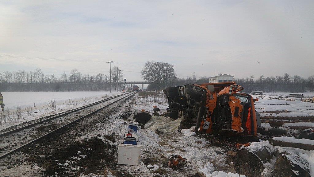 Lkw-Wrack geborgen
