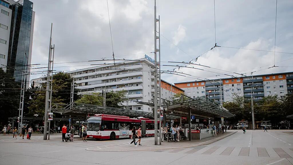 Südtiroler Platz