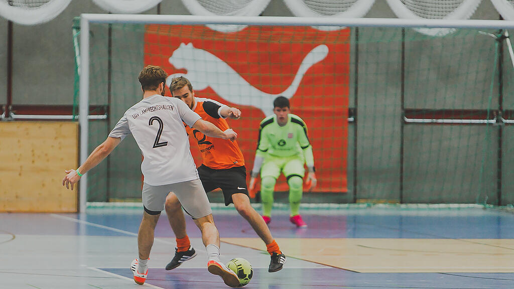 Salzburger Stier, Hallenfu\u00dfball