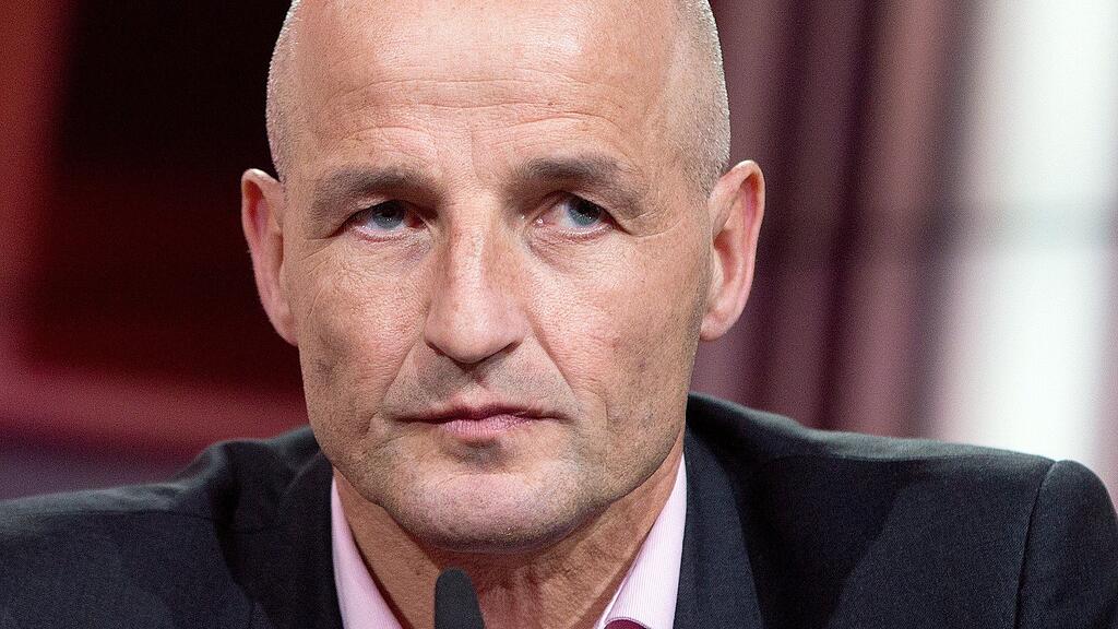 Neo-Trainer bei Red Bull Salzburg ist Peter Zeidler.,