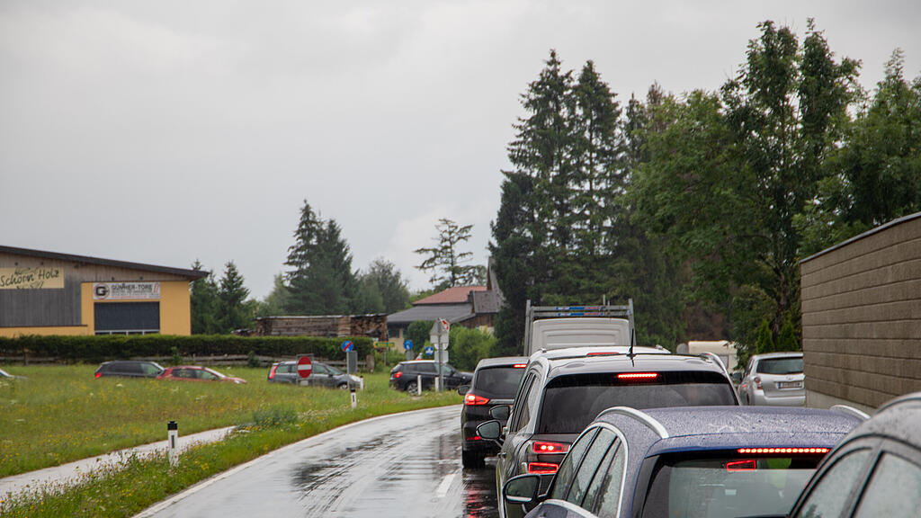 Abfahrtssperren, A10, Stau, Reiseverkehr, B159